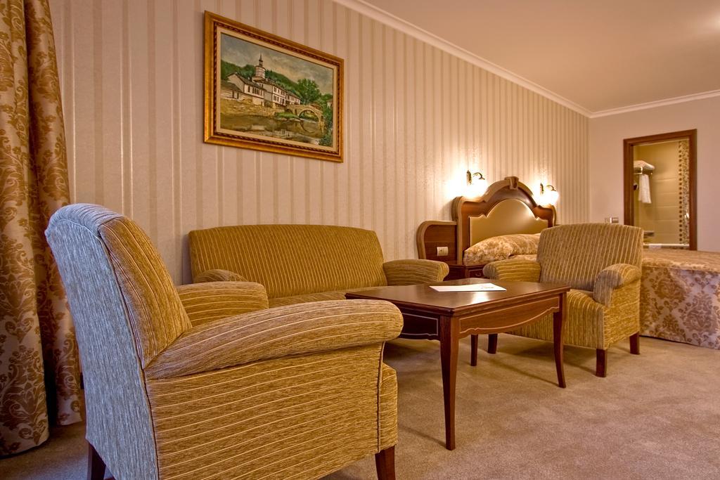 Hotel Berlin Park Vitosha Sofia Exteriör bild